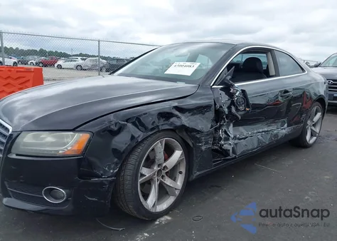 2010 Audi A5 2.0T Premium из США, поврежденный, VIN WAULFAFR1AA001920